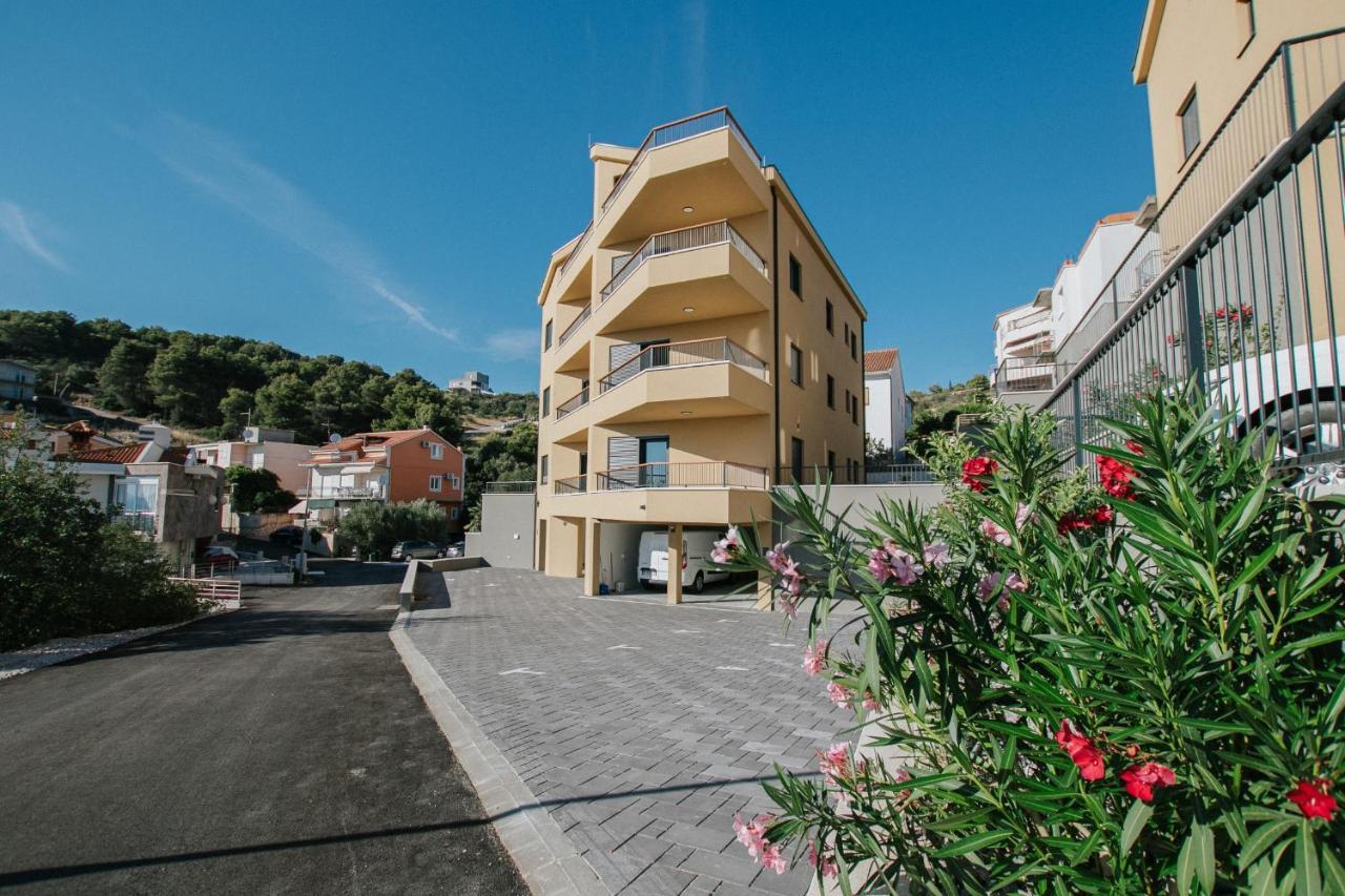Oleander Urban Suites, High-Speed Internet, Beach At 250, Pet Friendly Τρογκίρ Εξωτερικό φωτογραφία
