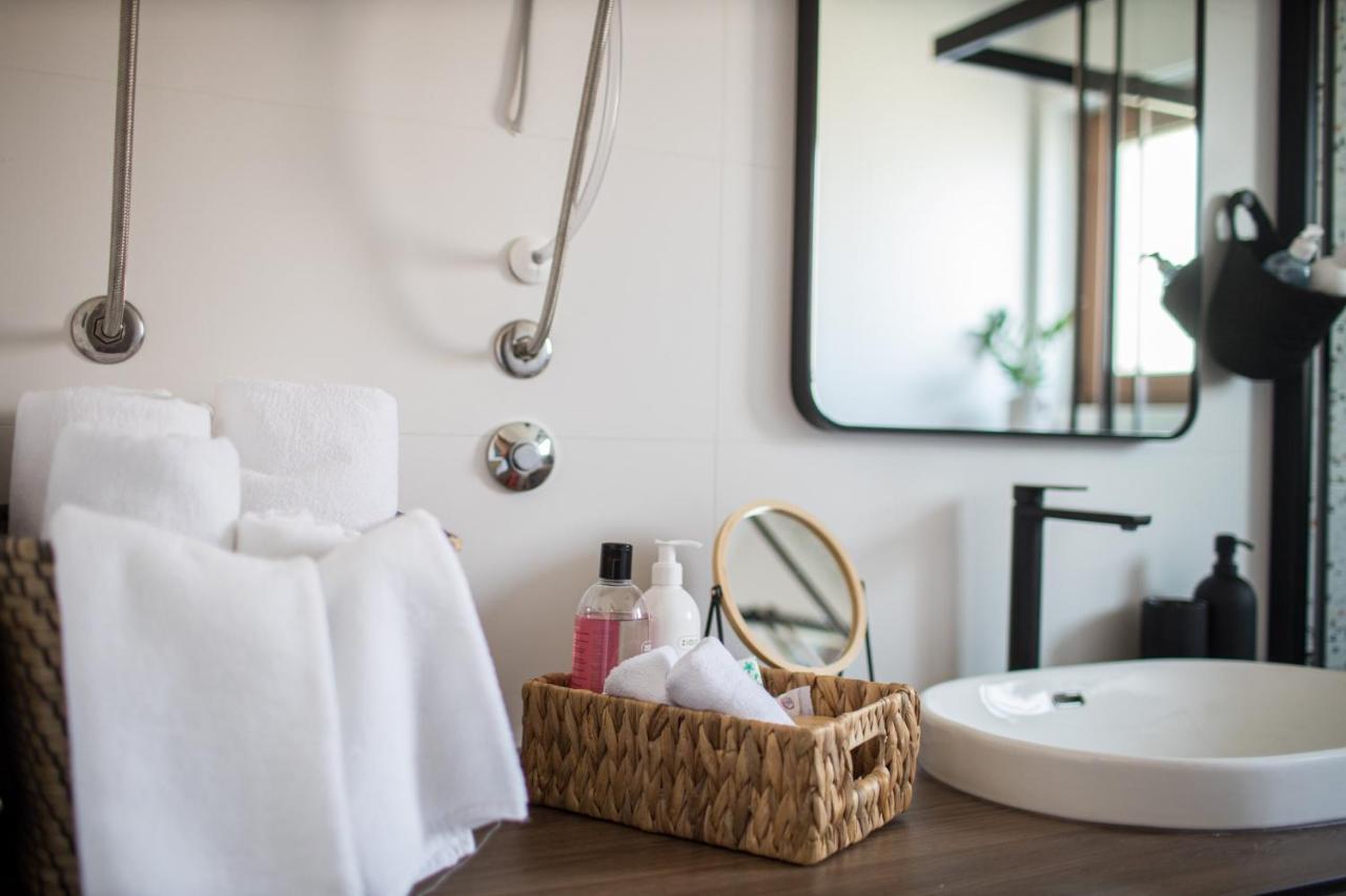 Oleander Urban Suites, High-Speed Internet, Beach At 250, Pet Friendly Τρογκίρ Εξωτερικό φωτογραφία