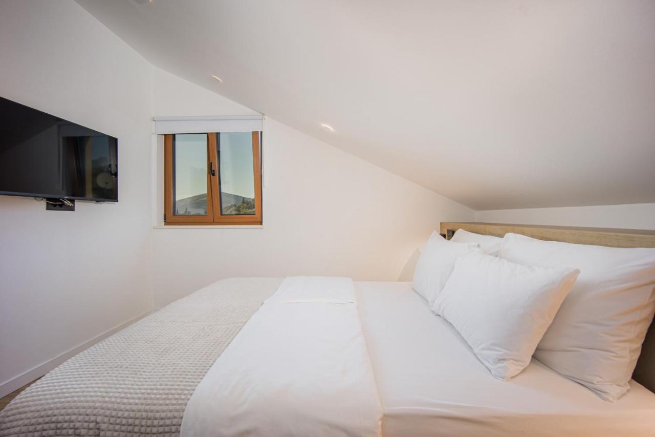 Oleander Urban Suites, High-Speed Internet, Beach At 250, Pet Friendly Τρογκίρ Εξωτερικό φωτογραφία